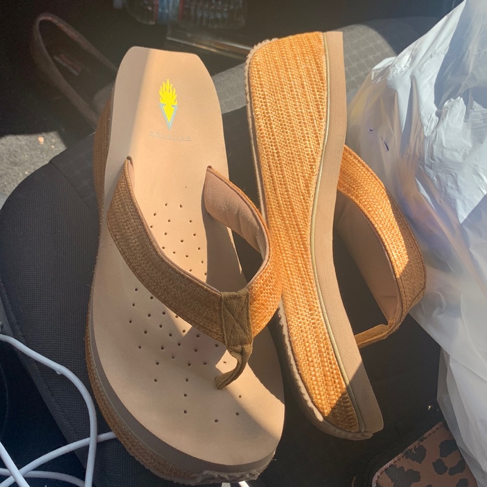 Flip flops